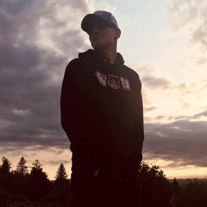 Meet your Posher, Jake